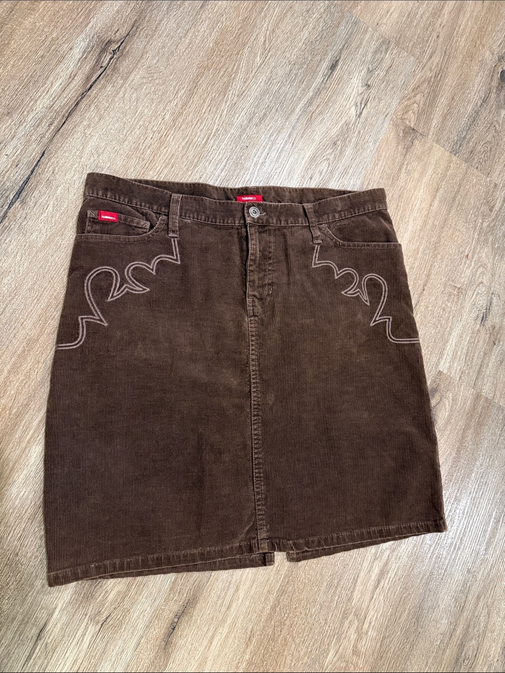 Vintage Hollister Brown Corduroy Low Rise Skirt w Contrast Western Embroidery